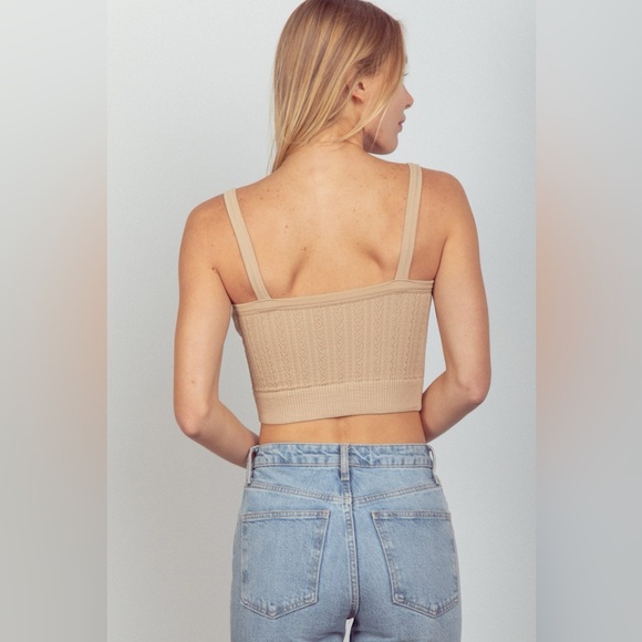 VERY J Cable Knit Seamless Cropped Cami - Picture 2 of 5